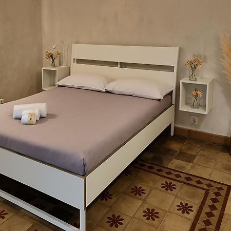 Maniace 57, Ortigia Historic Center, 200 Mt From The Beach Syracuse Bagian luar foto